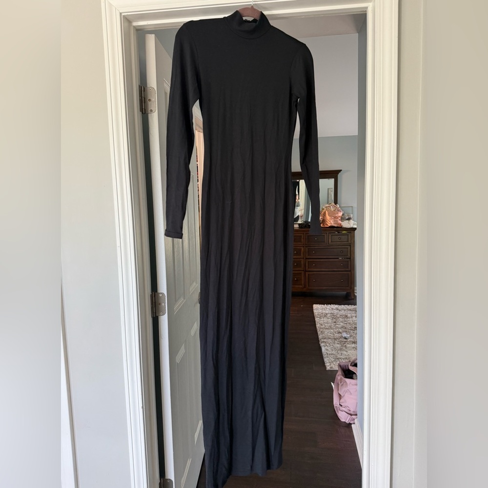 Black Skims turtleneck dress. Size small. Only worn once for maternity shoot